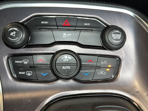 Used 2016 Dodge Challenger SXT w/ Blacktop Package RWD image 28