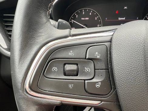 Used 2023 Buick Envision Preferred image 10