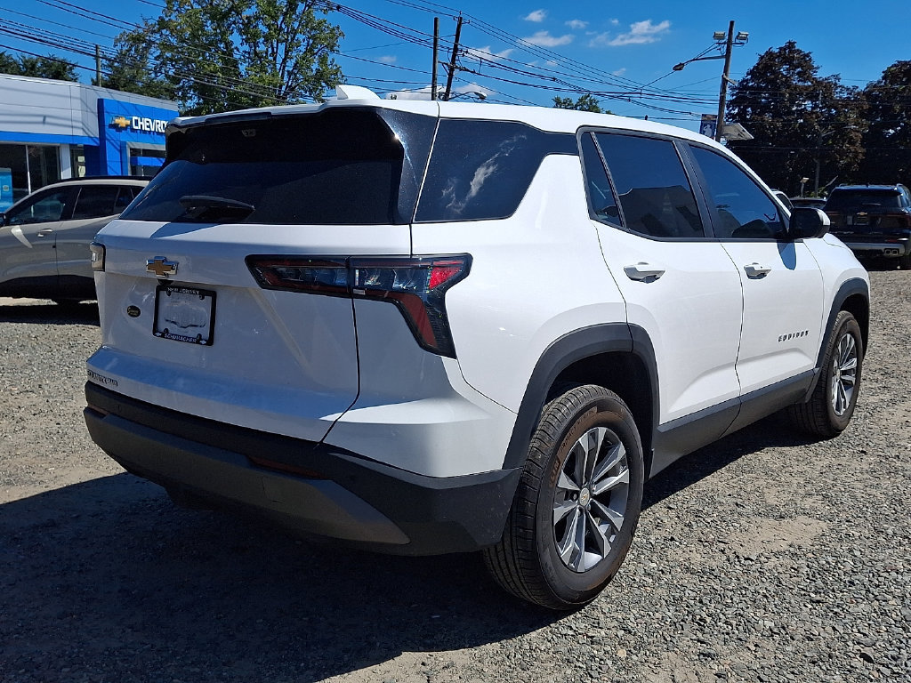 Certified 2025 Chevrolet Equinox LT w/ Safety and Technology Package AWD/4WD image 8