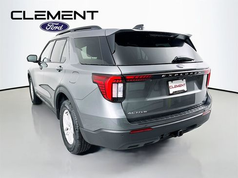New 2026 Ford Explorer Active image 8
