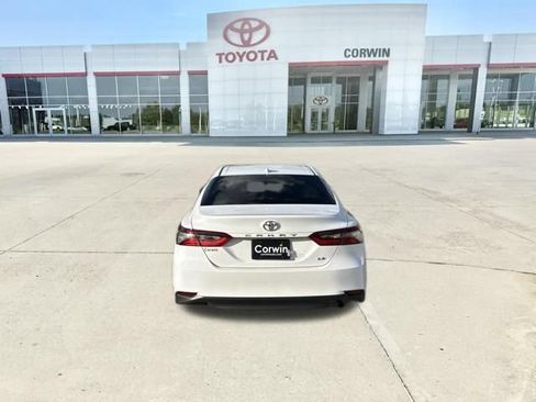 Used 2024 Toyota Camry LE w/ Convenience Package FWD image 5