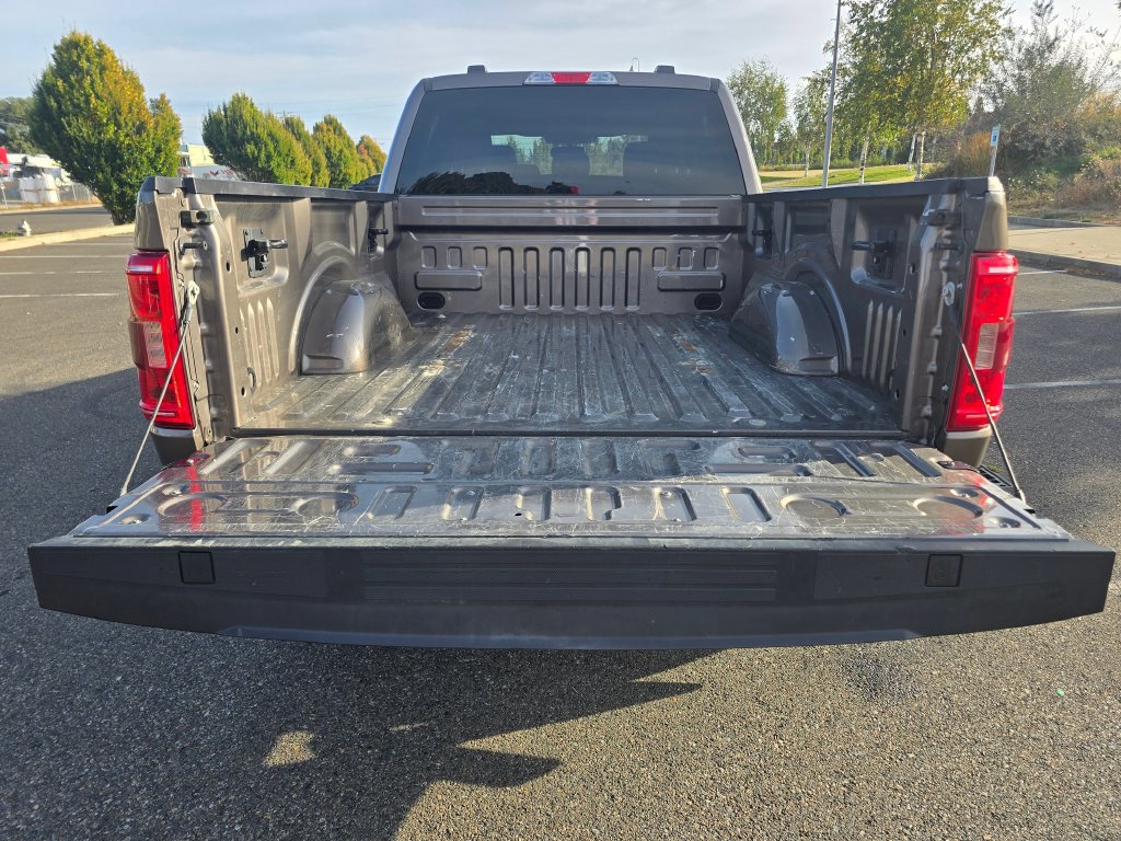 Used 2022 Ford F150 XLT w/ Equipment Group 301A Mid AWD/4WD image 18