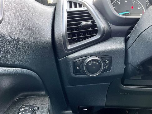 Used 2018 Ford EcoSport SE image 36