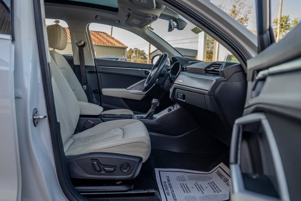 Used 2019 Audi Q3 2.0T Premium Plus AWD/4WD image 24
