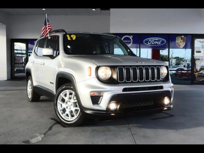 Used 2019 Jeep Renegade Latitude