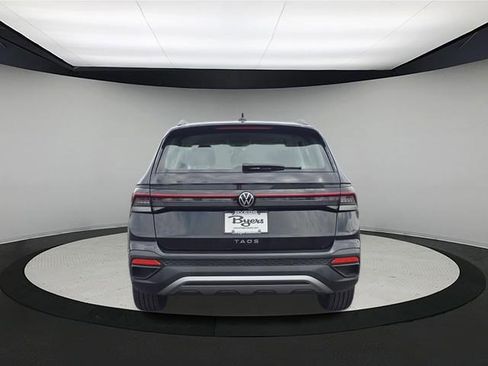 New 2026 Volkswagen Taos S image 6