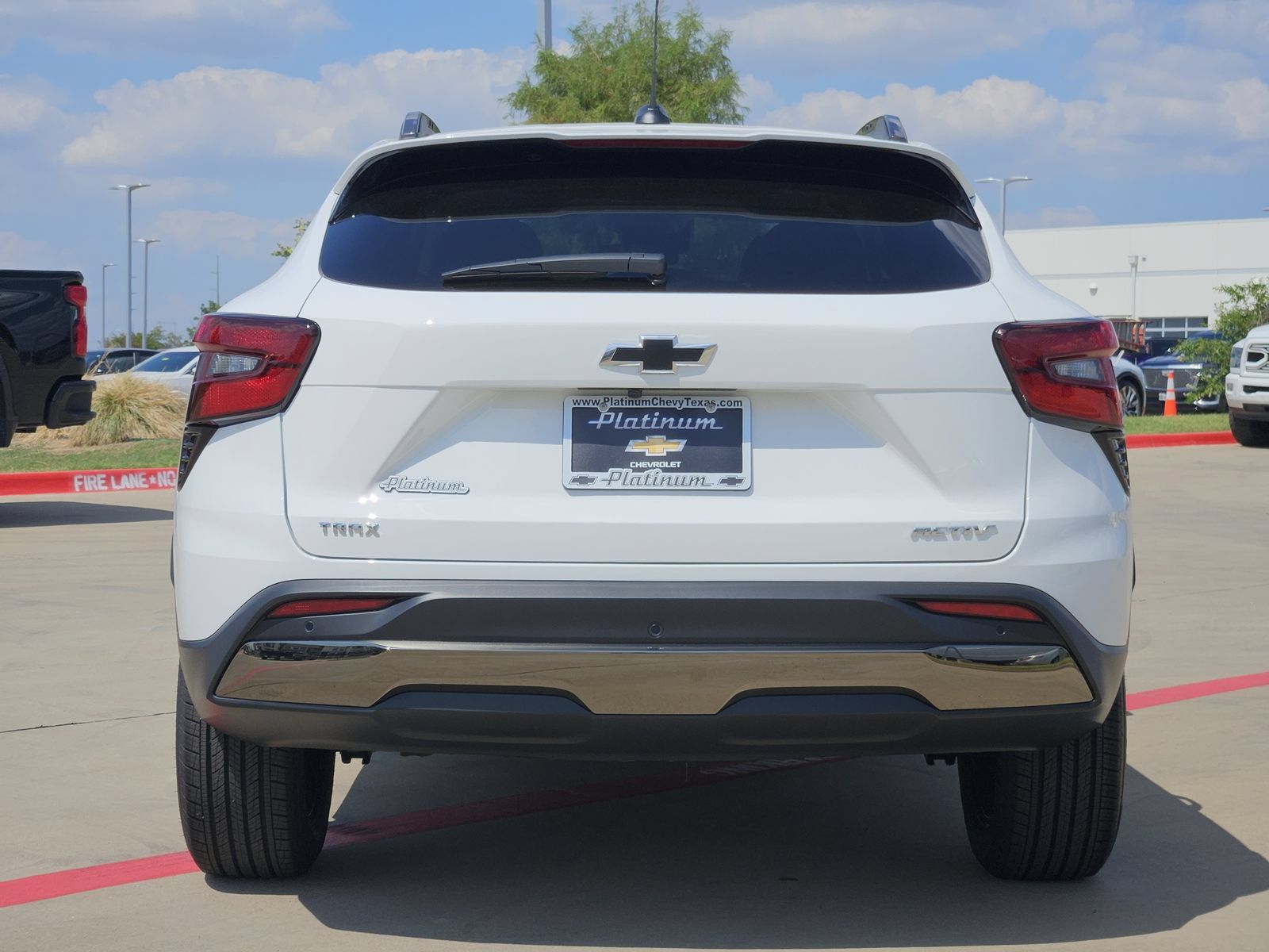 New 2026 Chevrolet Trax ACTIV w/ Sunroof Package FWD image 8