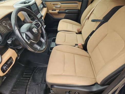 Used 2019 RAM 1500 Big Horn AWD/4WD image 14