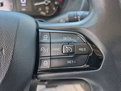 Used 2025 RAM ProMaster 2500 w/ Convenience Group FWD image 10