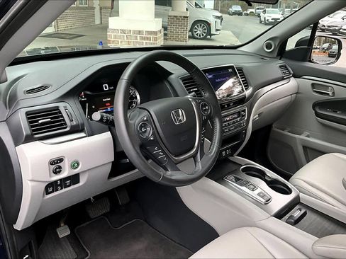 Used 2020 Honda Ridgeline RTL image 18