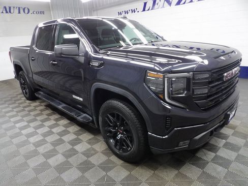 Used 2025 GMC Sierra 1500 Elevation image 3