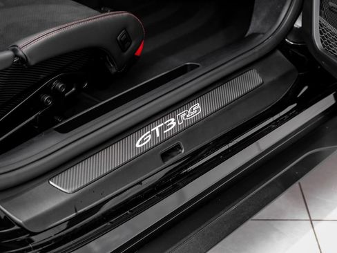 Used 2025 Porsche 911 GT3 RS w/ Weissach Package image 42
