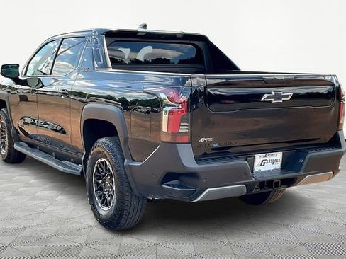 New 2026 Chevrolet Silverado EV Trail Boss image 4