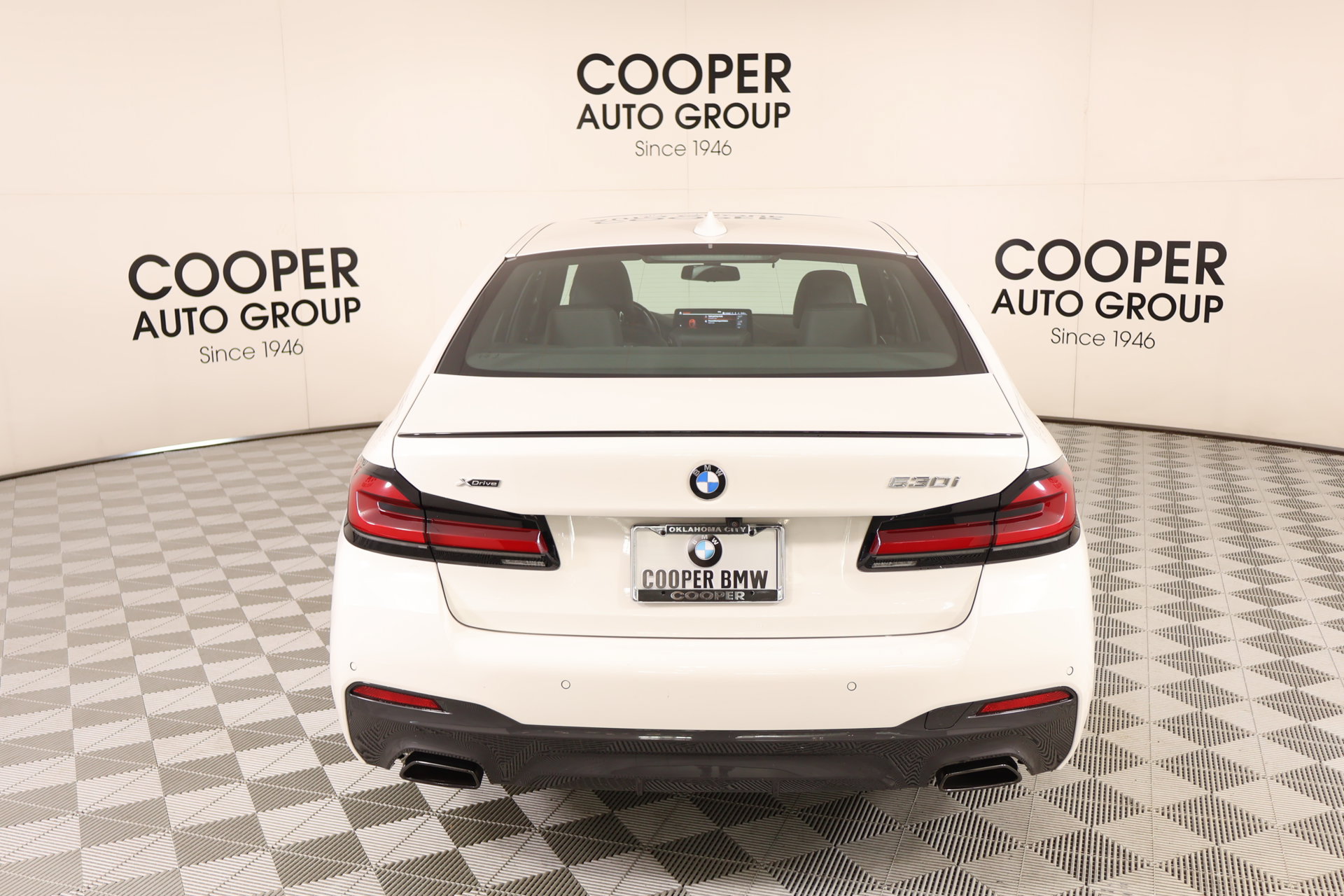 Used 2023 BMW 530i xDrive w/ M Sport Package AWD/4WD image 23