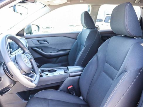 Used 2023 Nissan Rogue S FWD image 17