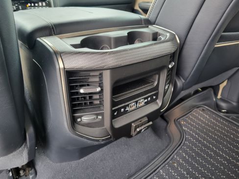 Certified 2019 RAM 1500 Limited RWD image 11