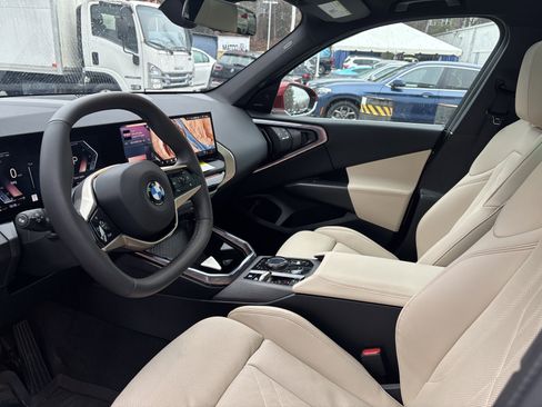 Used 2025 BMW X3 xDrive30i w/ M Sport Package image 21