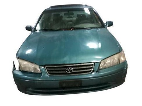Used 2000 Toyota Camry LE FWD image 9