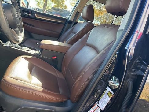 Used 2018 Subaru Outback 3.6R Touring image 8