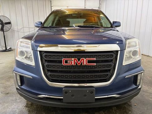 Used 2017 GMC Terrain SLE image 2