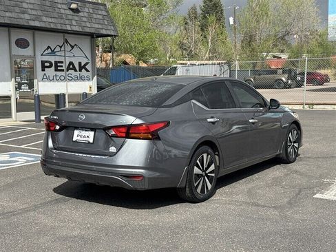 Used 2021 Nissan Altima 2.5 SV FWD image 7