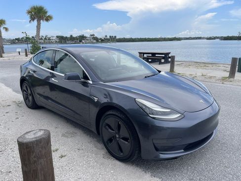 Used 2020 Tesla Model 3 RWD image 27