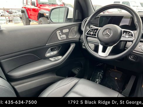 Used 2022 Mercedes-Benz GLE 350 4MATIC image 11