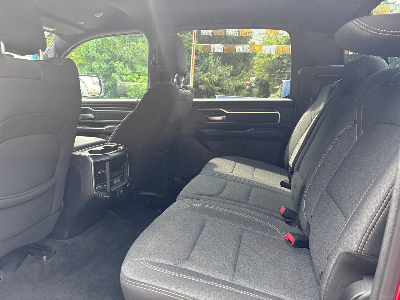 Used 2019 RAM 1500 Big Horn AWD/4WD image 9