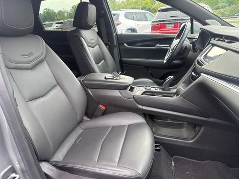 Used 2024 Cadillac XT5 Premium Luxury w/ LPO, Floor Liner Package AWD/4WD image 14