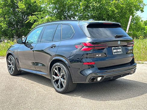New 2026 BMW X5 xDrive50e w/ M Sport Package AWD/4WD image 6