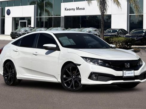 Used 2019 Honda Civic Sport image 2