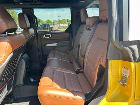 Used 2023 Ford Bronco Heritage Edition AWD/4WD image 34