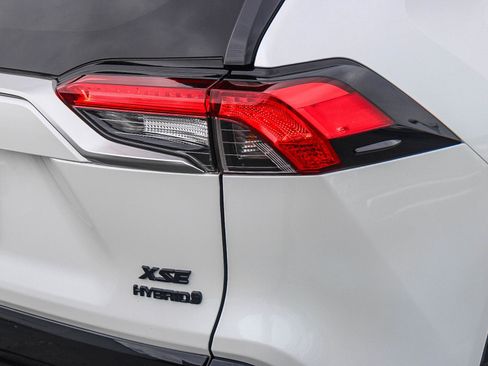 Used 2024 Toyota RAV4 XSE image 10