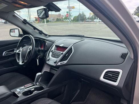Used 2011 GMC Terrain SLE AWD/4WD image 33