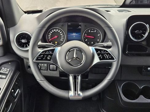 New 2025 Mercedes-Benz Sprinter 2500 image 16