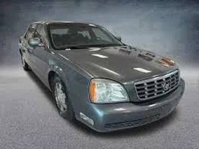 Used 2004 Cadillac De Ville w/ Equipment Group
