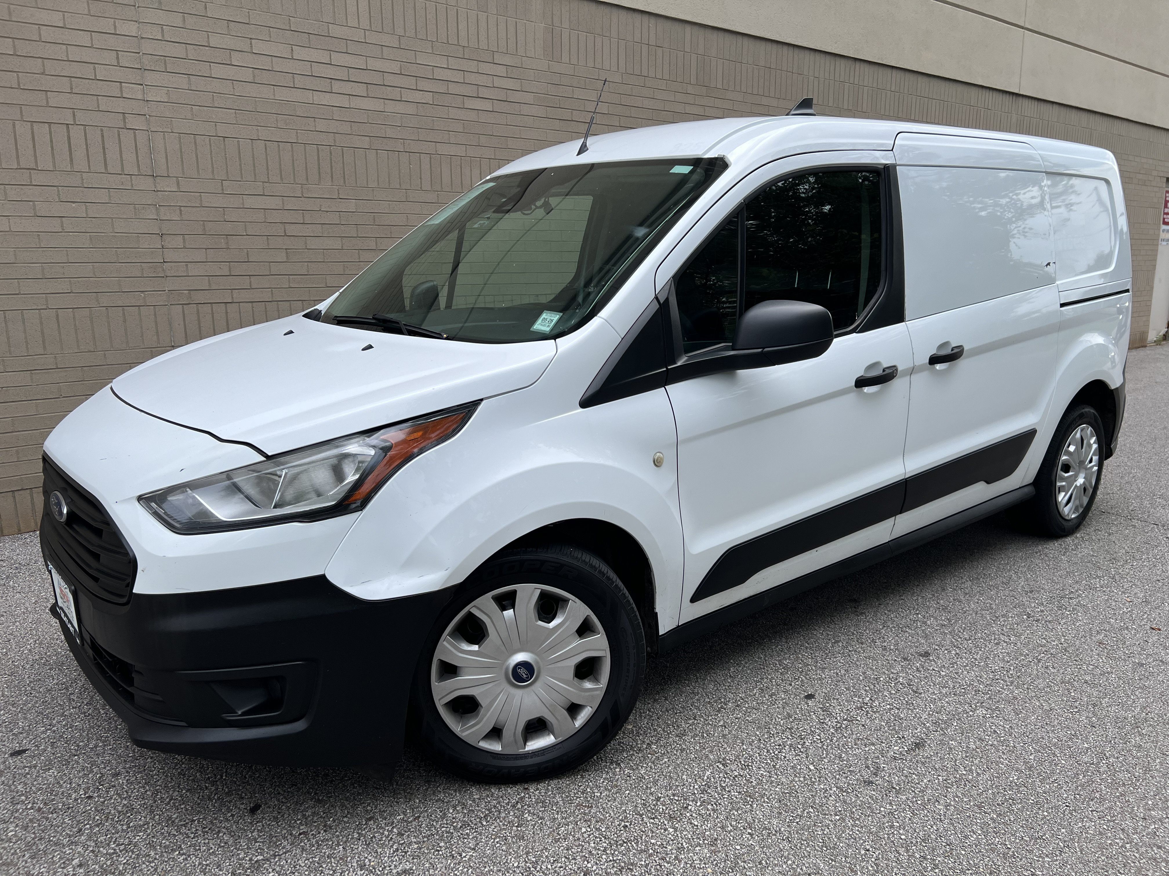 Used 2020 Ford Transit Connect XL FWD image 2