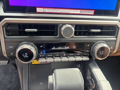 New 2026 Toyota 4Runner Limited AWD/4WD image 23