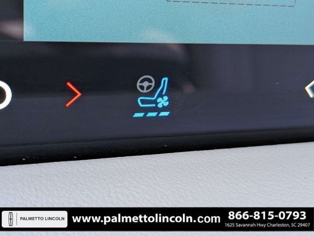 Used 2025 Lincoln Aviator Reserve w/ Illumination Package AWD/4WD image 27
