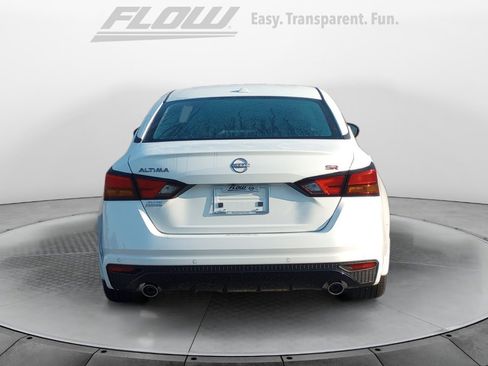 New 2025 Nissan Altima 2.5 SR image 6