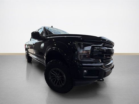 Used 2018 Ford F150 Lariat w/ Equipment Group 502A Luxury AWD/4WD image 2
