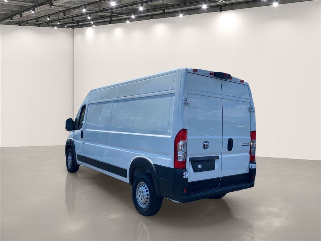 Used 2026 RAM ProMaster 2500 w/ Convenience Group FWD image 5