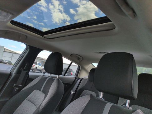 New 2026 Nissan Sentra SV w/ SV Convenience Package FWD image 27