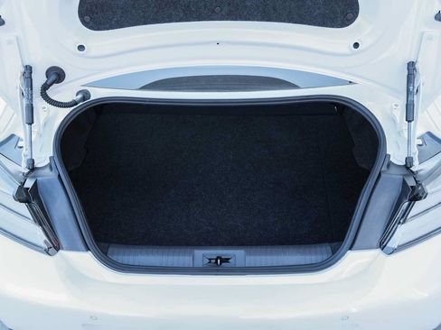 Used 2023 Toyota GR86 Premium RWD image 40