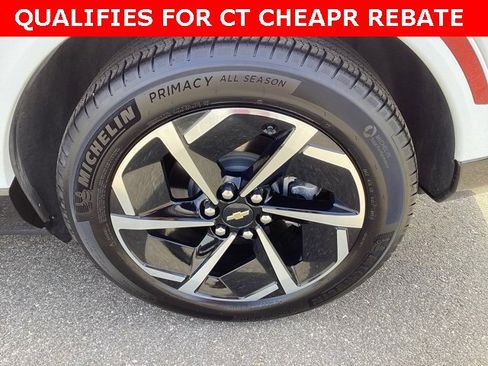 Used 2024 Chevrolet Equinox EV LT image 10