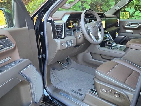 New 2026 GMC Sierra 1500 Denali image 7