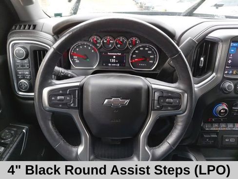 Used 2020 Chevrolet Silverado 1500 LT Trail Boss w/ Midnight Edition AWD/4WD image 11