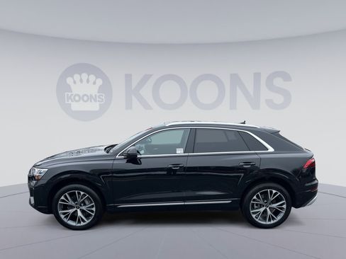 Used 2025 Audi Q8 Premium Plus image 2