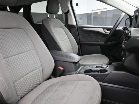 Used 2021 Ford Escape SE image 27