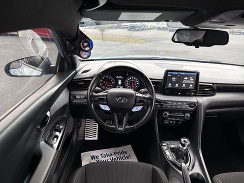 Used 2020 Hyundai Veloster N w/ Performance Package FWD image 15
